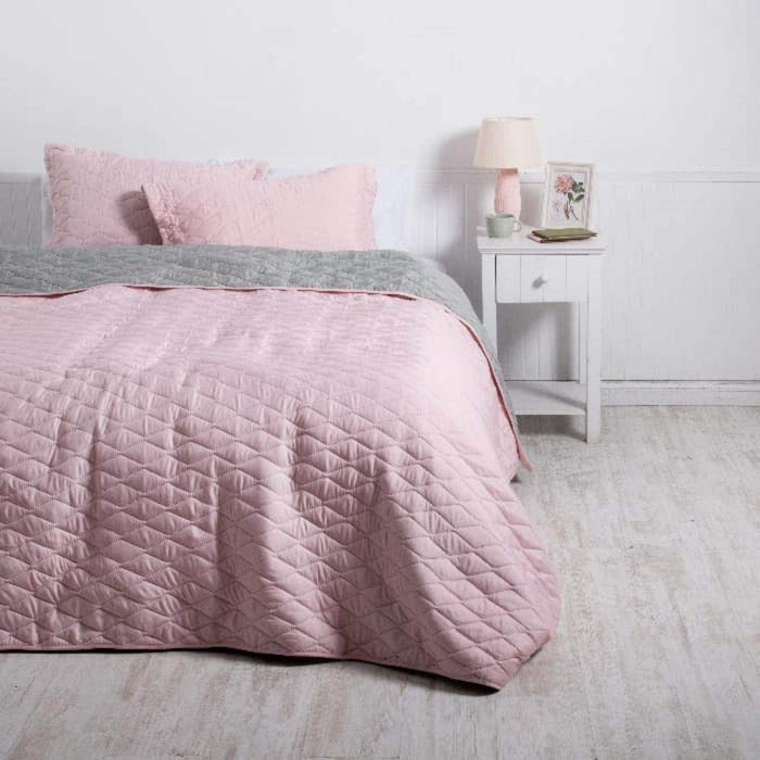 Cubre Cama 2 Plazas Diseño Acolchado Y Resistente Mashini - Fliperex