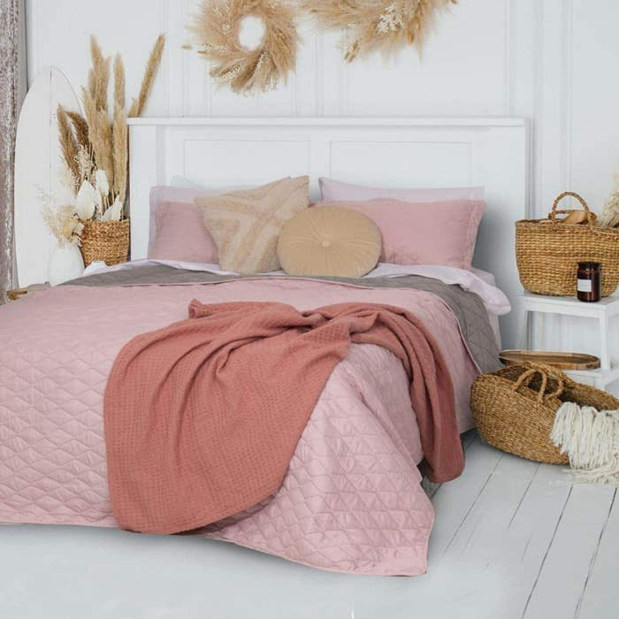 Cubre Cama 2 Plazas Diseño Acolchado Y Resistente Mashini - Fliperex