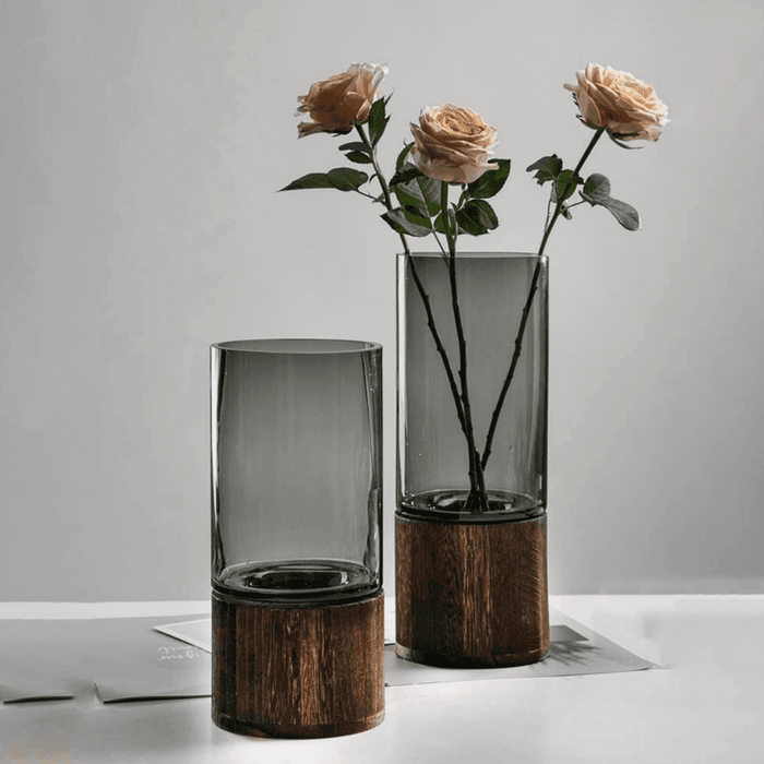 Florero Decorativo De Vidrio Liso Tonos Gris Con Base Madera - Fliperex