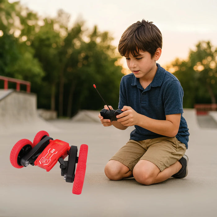 Auto a Control Remoto Acrobatico RC Ruedas Plegables Luces