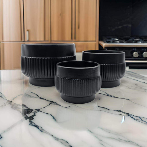 Set 3 Maceteros Maceta De Ceramica Lineas Relieve Negro - Fliperex