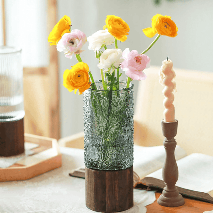 Florero Decorativo De Vidrio Oscuro Diseño Base de Madera - Fliperex