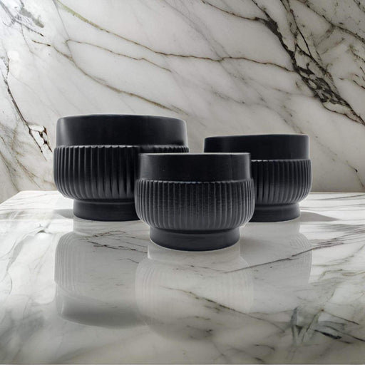 Macetero Maceta De Ceramica Lineas Relieve Negro L - Fliperex